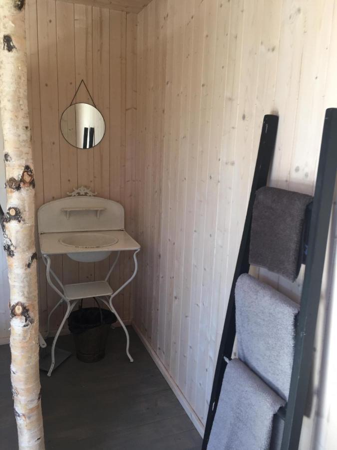 Nature Experience Glamping 伊纳利 外观 照片