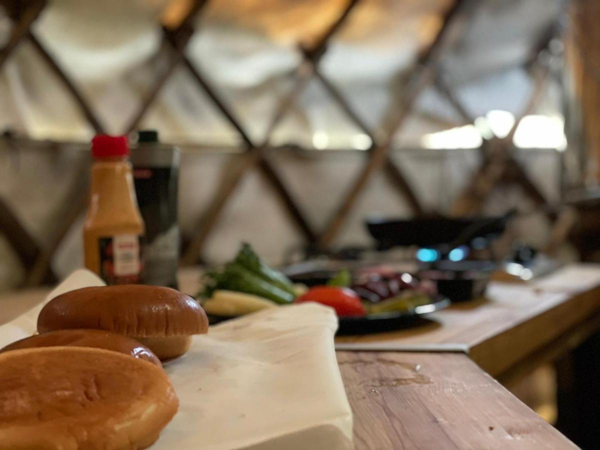 Nature Experience Glamping 伊纳利 外观 照片